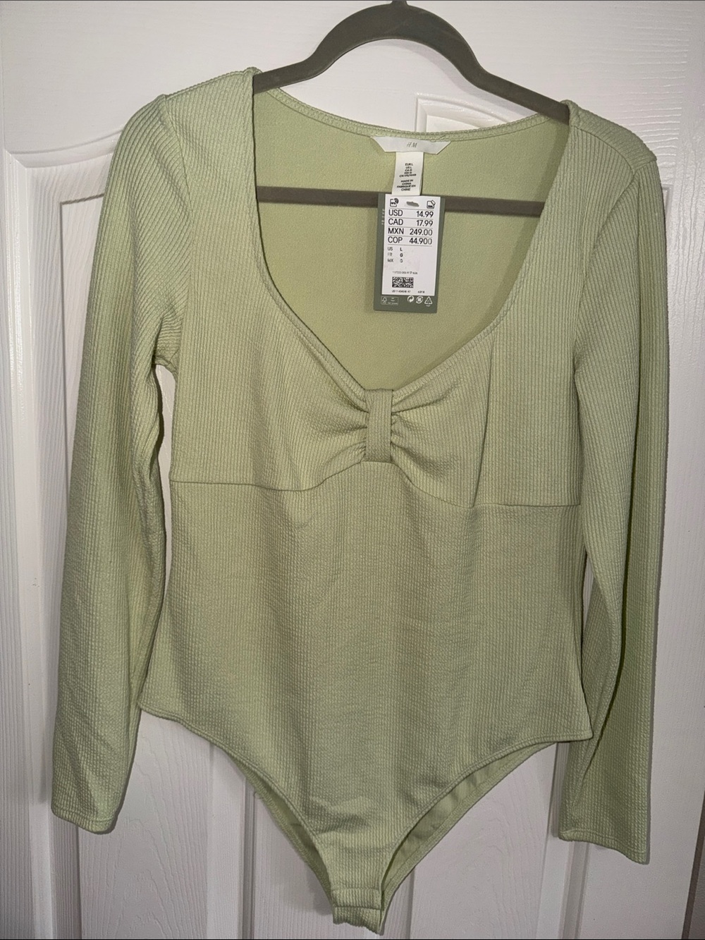 H&M Ribbed Knot-Front Long Sleeve Bodysuit in Sage Green